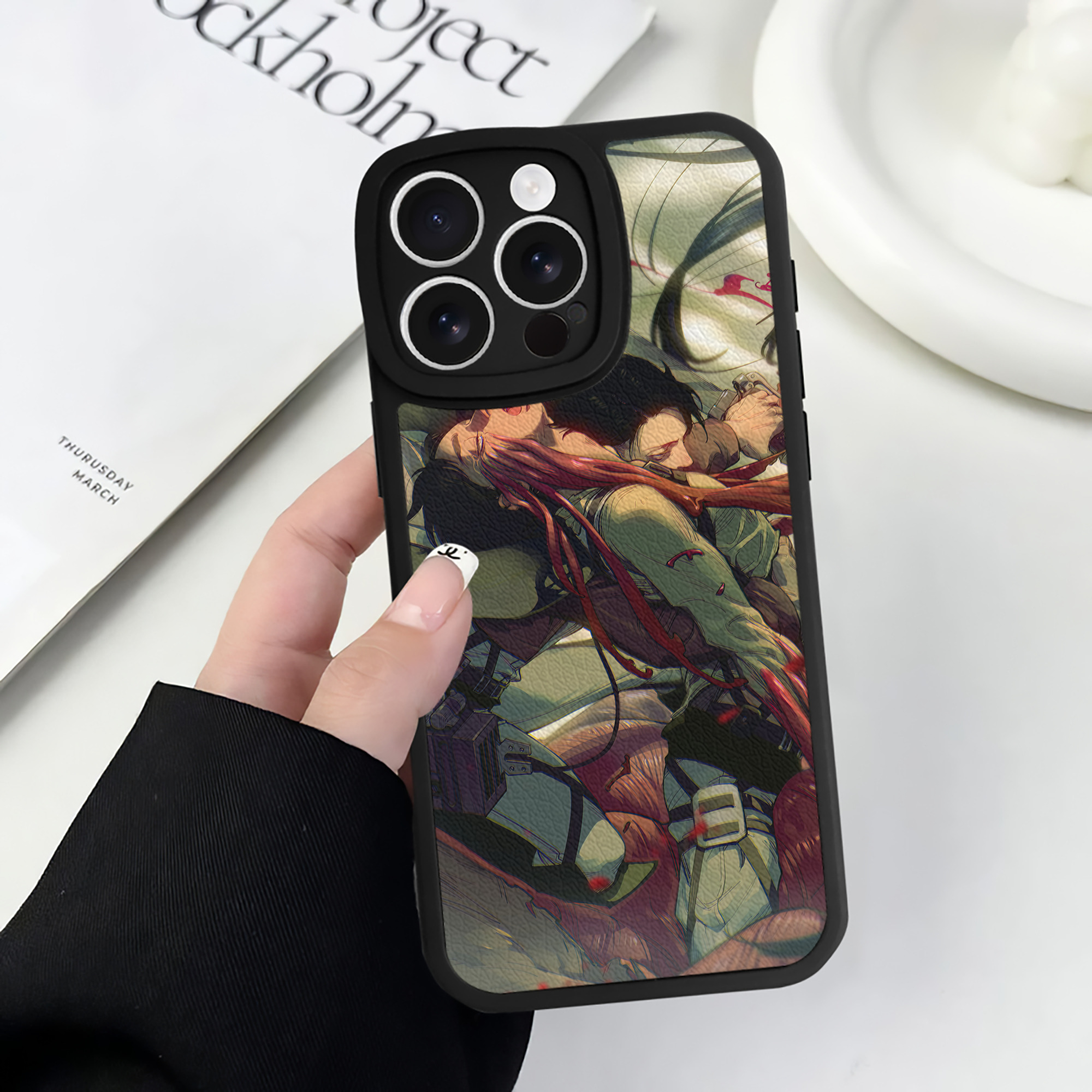 （画像用） 進撃の巨人 Attack on Titan 【iPhone 16シリーズ対応】シリコンスマホケース（レザー調） 材質：シリコン